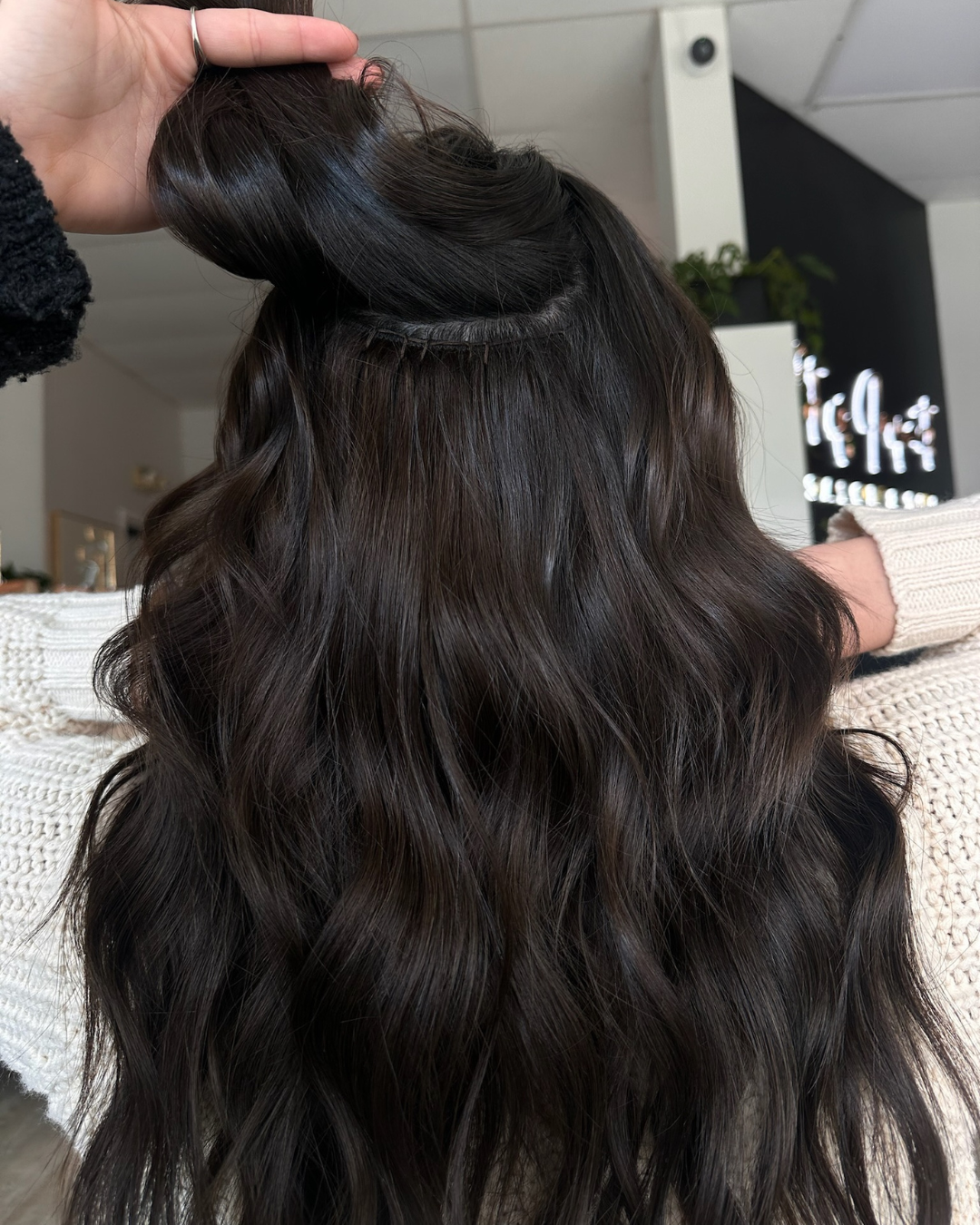 Hand Tied Weft Install